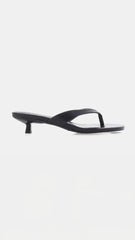 Corri Heel Black