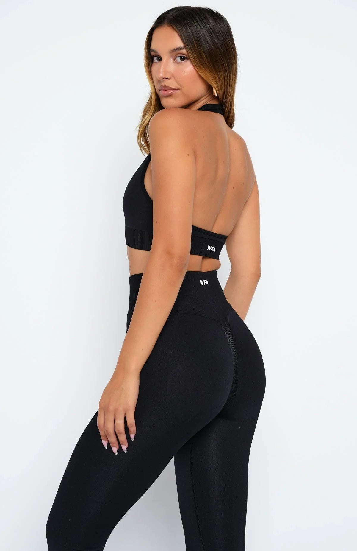 Pace Seamless Sports Bra Black