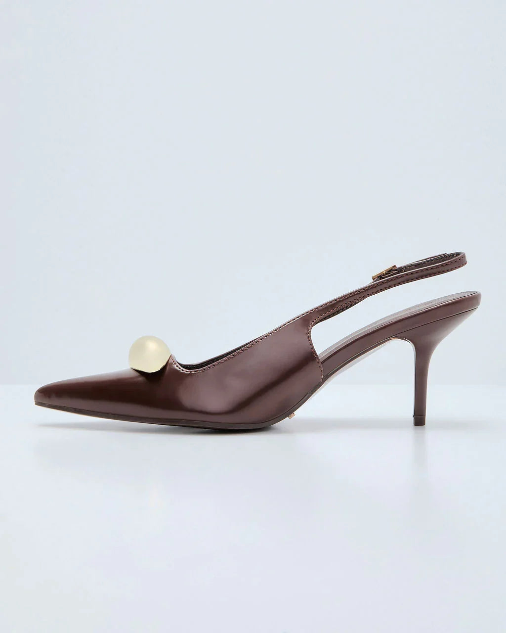 Toffee Walks Pointed Toe Slingback Heels