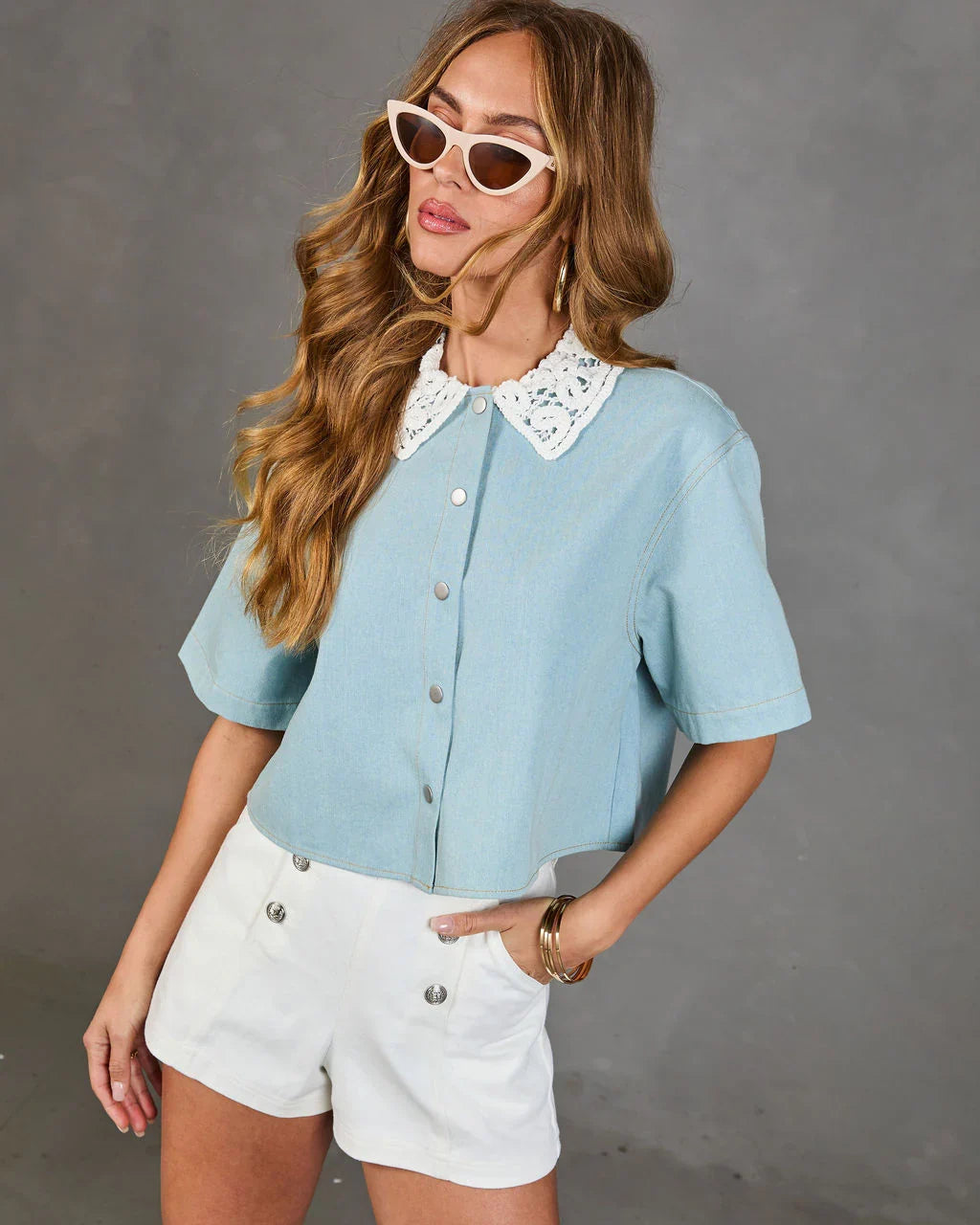 Meline Lace Collar Chambray Top