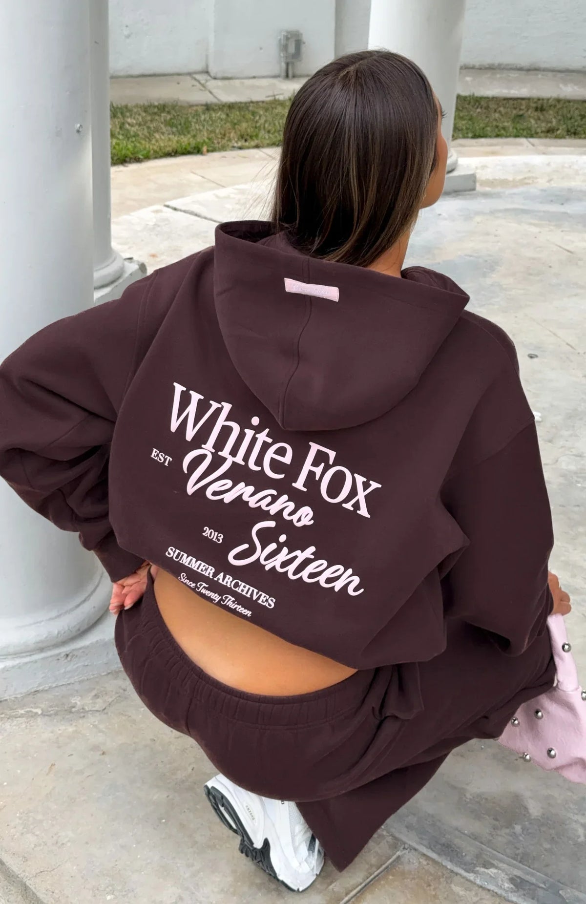 Verano Sixteen Lilia Oversized Hoodie Chocolate