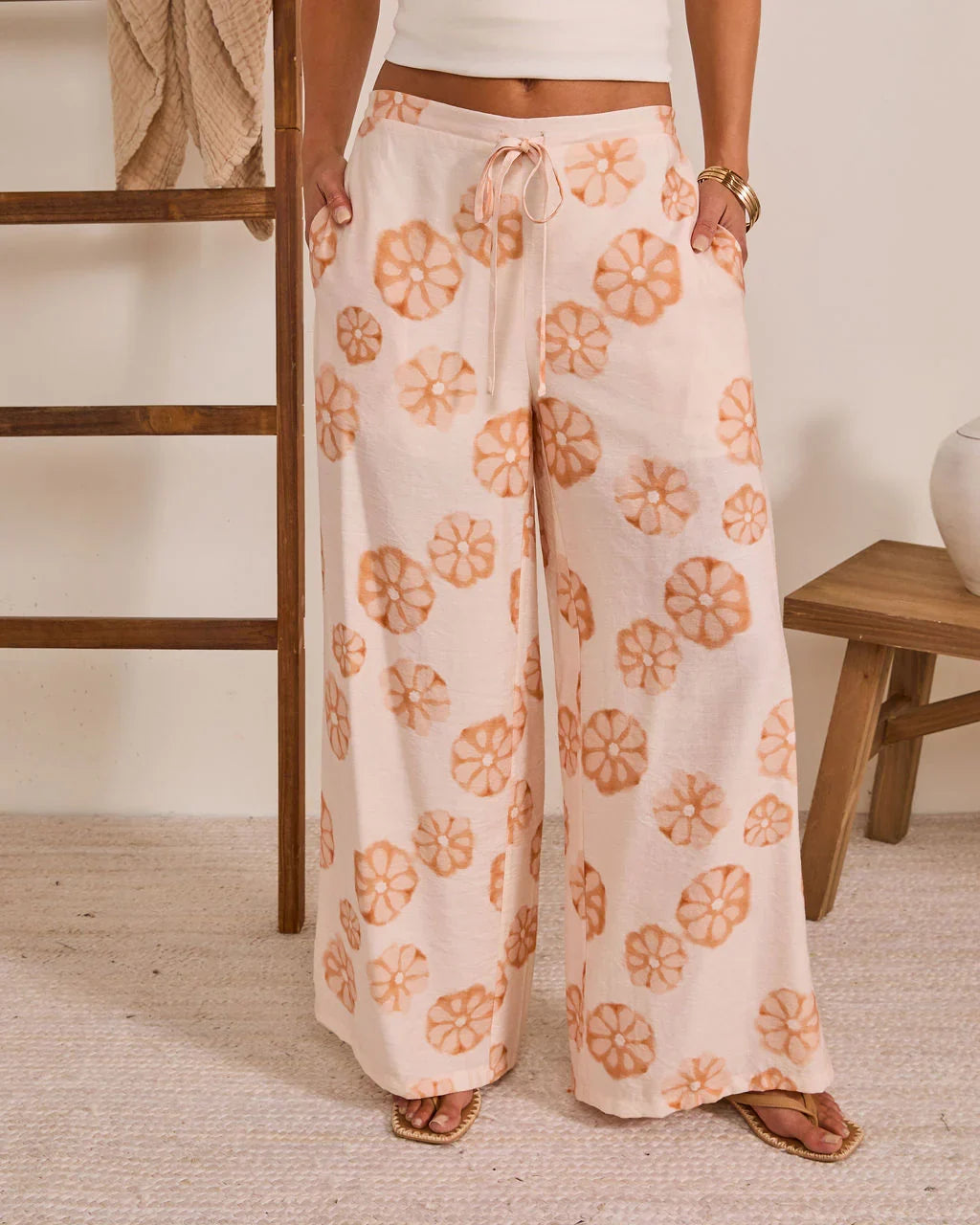Golden Cove Relaxed Floral Drawstring Pant